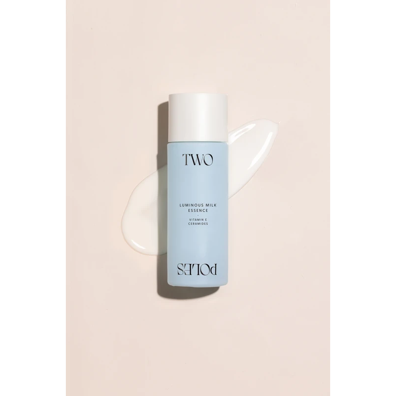 Two Poles Luminous Milk Essence 80 ml | Esencia iluminadora